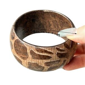🔥🔥🆕Brown Carved Wooden Bangle Bracelet